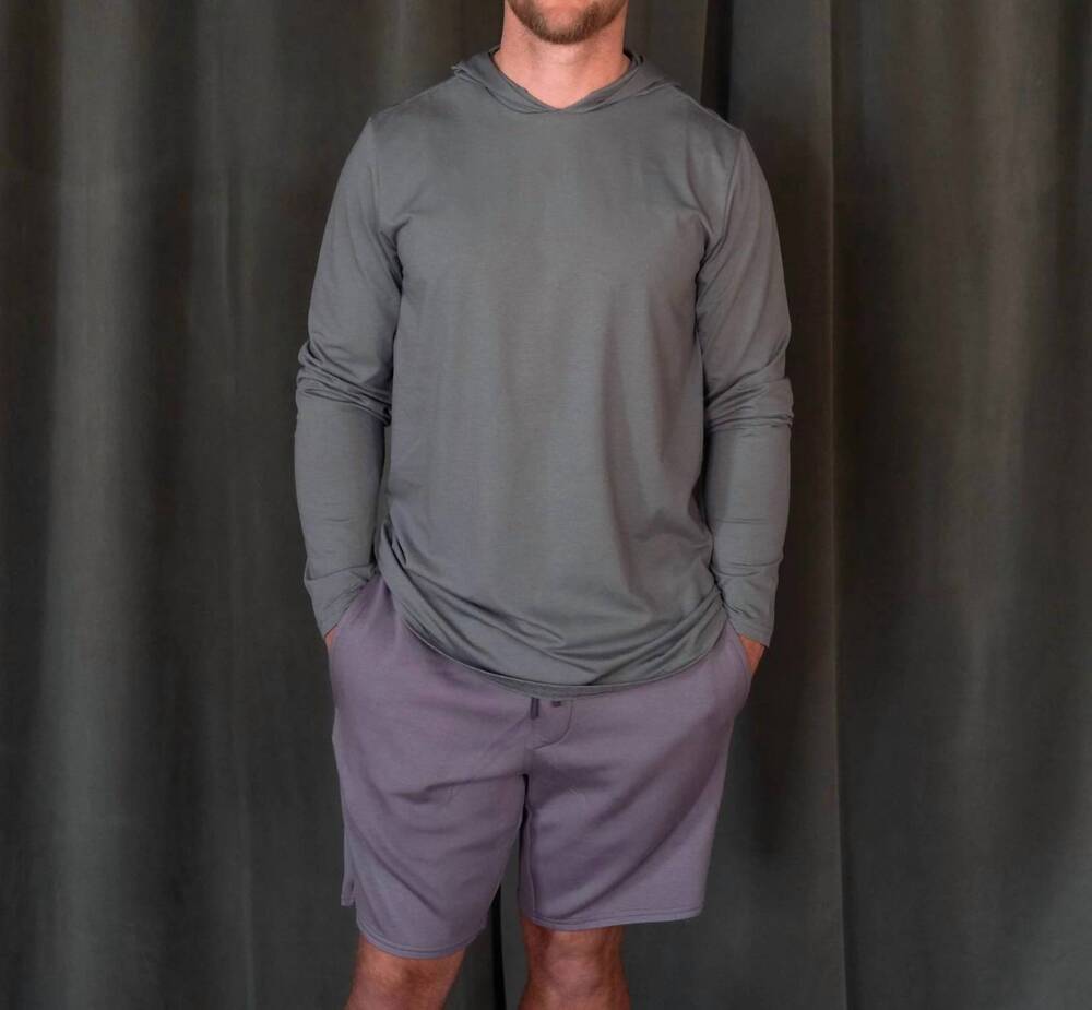 NEW TRAVIS MATTHEW men's performance jersey hoodie in balsam green